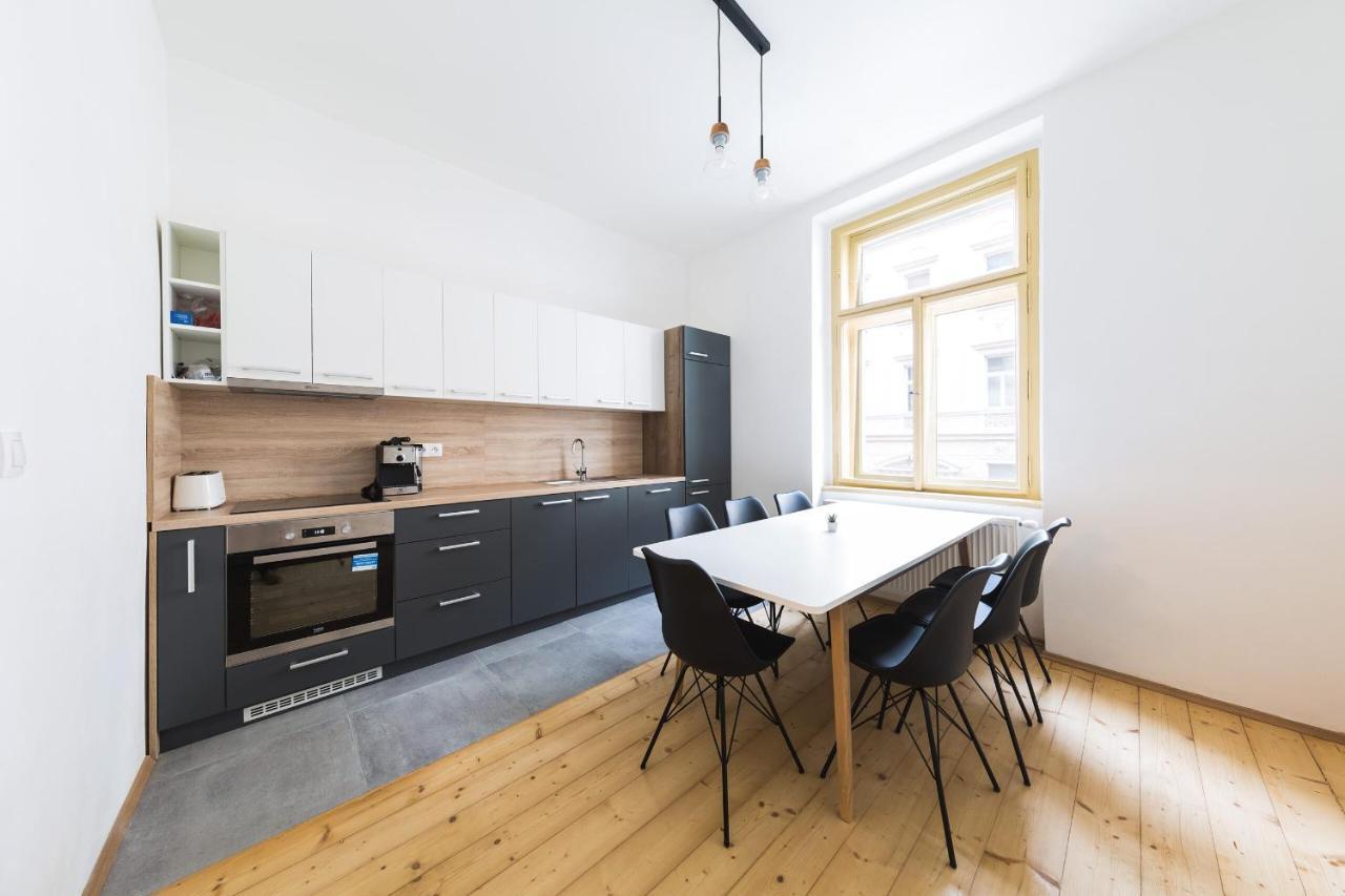 Boheme Apartment Prague Three Buitenkant foto