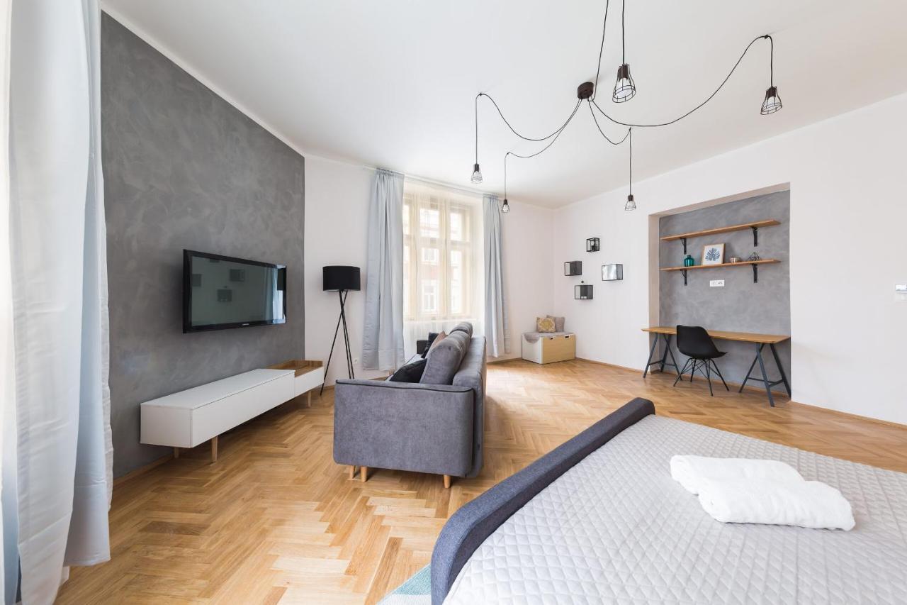Boheme Apartment Prague Three Buitenkant foto