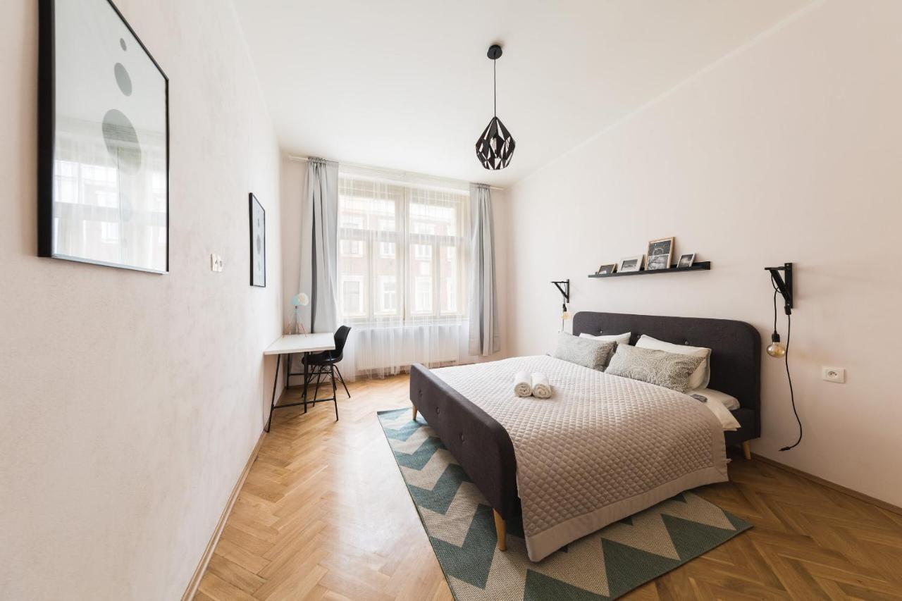 Boheme Apartment Prague Three Buitenkant foto